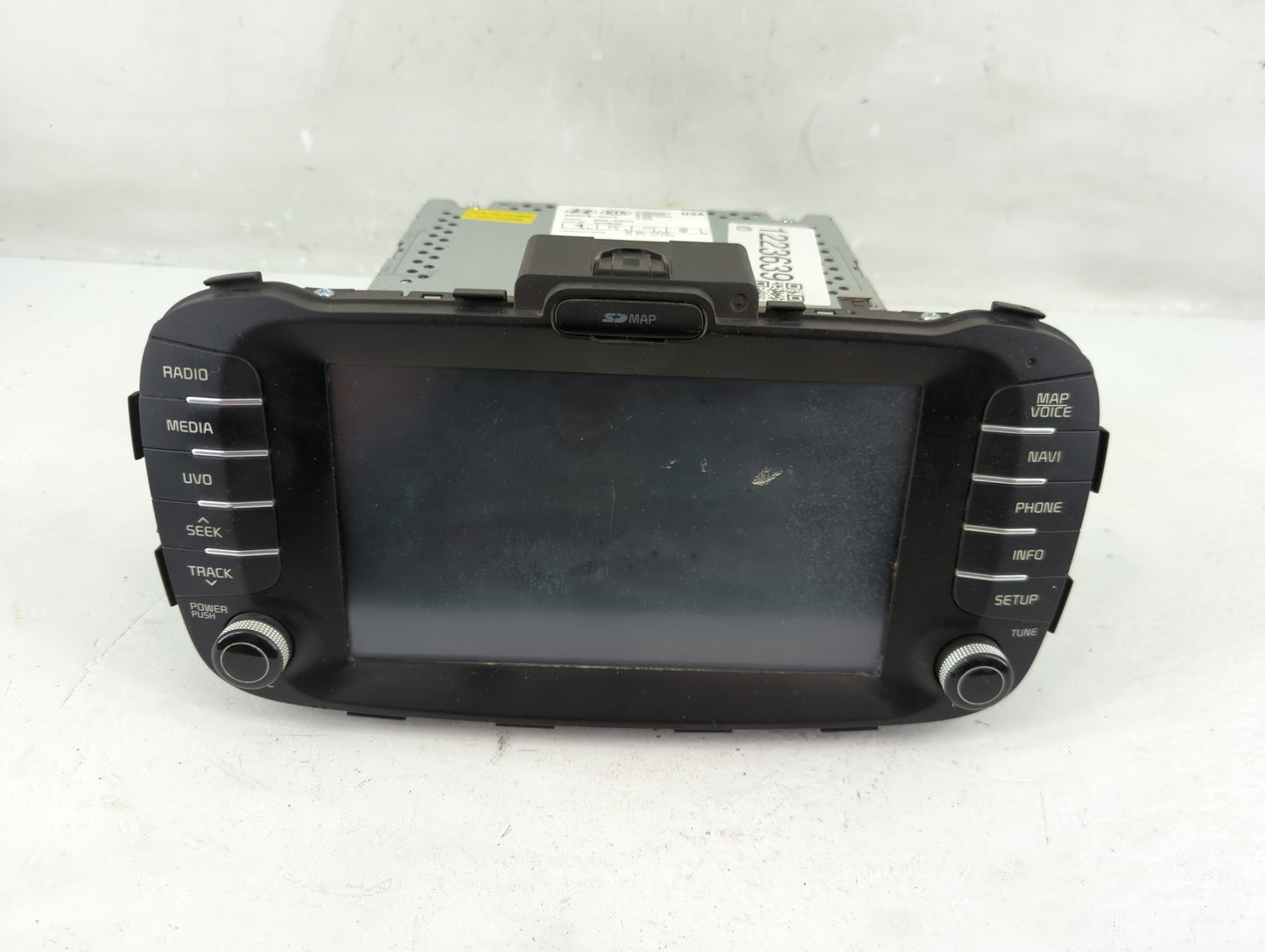 2014 Kia Soul Radio AM FM Cd Player Receiver Replacement P/N:96560-B2080CA Fits OEM Used Auto Parts - Oemusedautoparts1.com