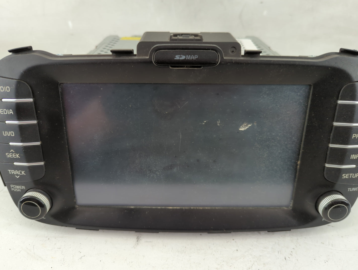2014 Kia Soul Radio AM FM Cd Player Receiver Replacement P/N:96560-B2080CA Fits OEM Used Auto Parts - Oemusedautoparts1.com