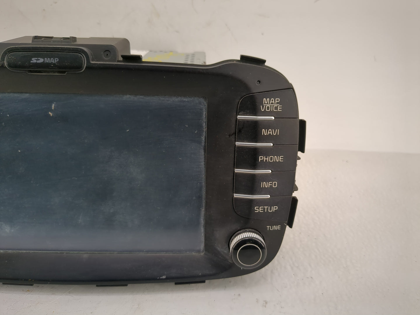 2014-2016 Kia Soul Radio AM FM Cd Player Receiver Replacement P/N:96560-B2080CA Fits Fits 2014 2015 2016 OEM Used Auto Parts