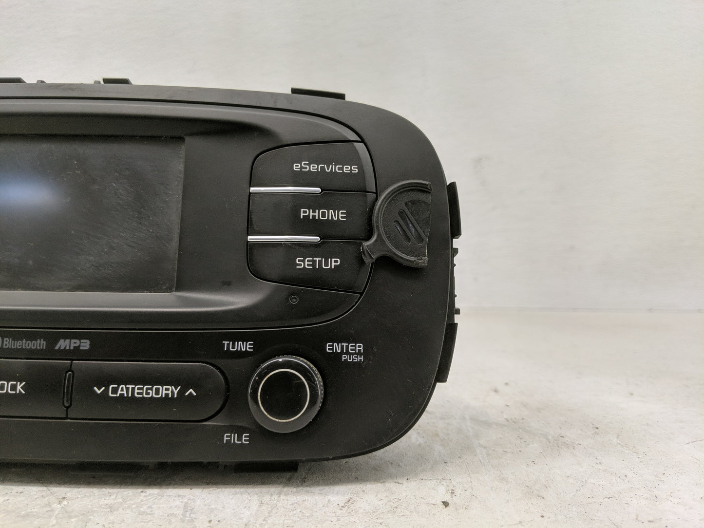 2014 Kia Soul Radio AM FM Cd Player Receiver Replacement Fits OEM Used Auto Parts - Oemusedautoparts1.com