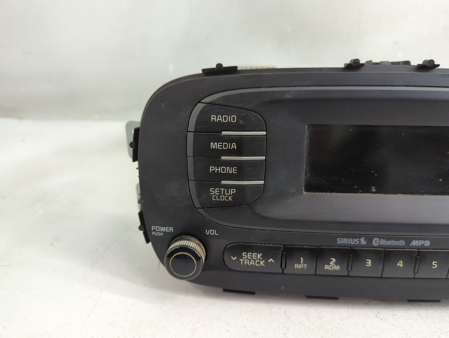 2014 Kia Soul Radio AM FM Cd Player Receiver Replacement P/N:96170-B2090CA Fits OEM Used Auto Parts - Oemusedautoparts1.com