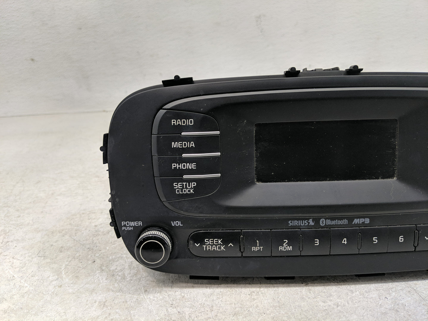 2014-2016 Kia Soul Radio AM FM Cd Player Receiver Replacement P/N:96170-B2000CA Fits Fits 2014 2015 2016 OEM Used Auto Parts