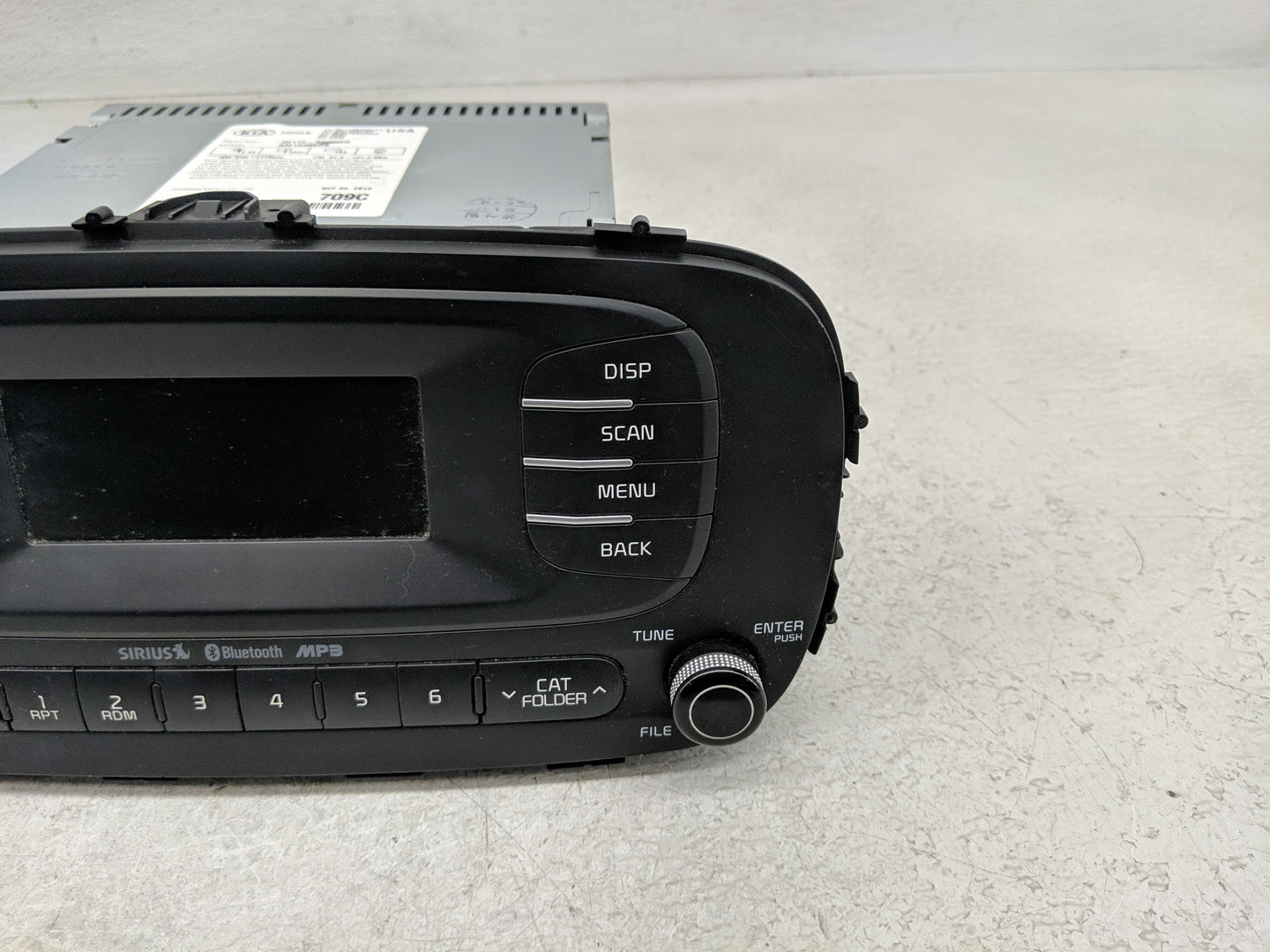 2014-2016 Kia Soul Radio AM FM Cd Player Receiver Replacement P/N:96170-B2000CA Fits Fits 2014 2015 2016 OEM Used Auto Parts