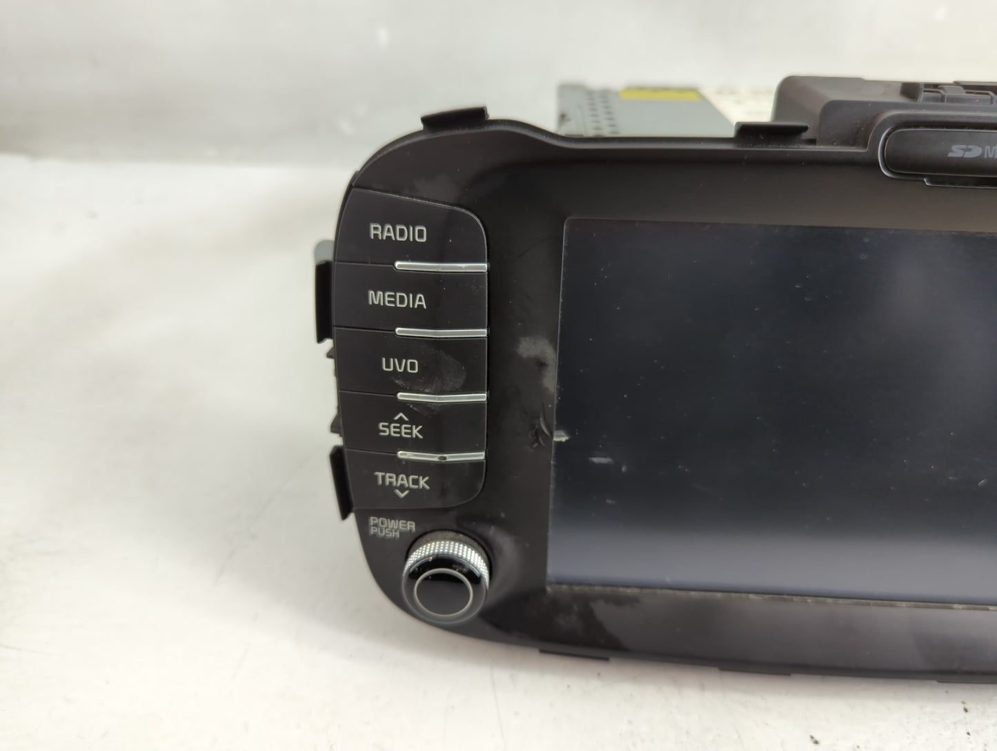 2014 Kia Soul Radio AM FM Cd Player Receiver Replacement P/N:96560-B2080CA Fits OEM Used Auto Parts - Oemusedautoparts1.com