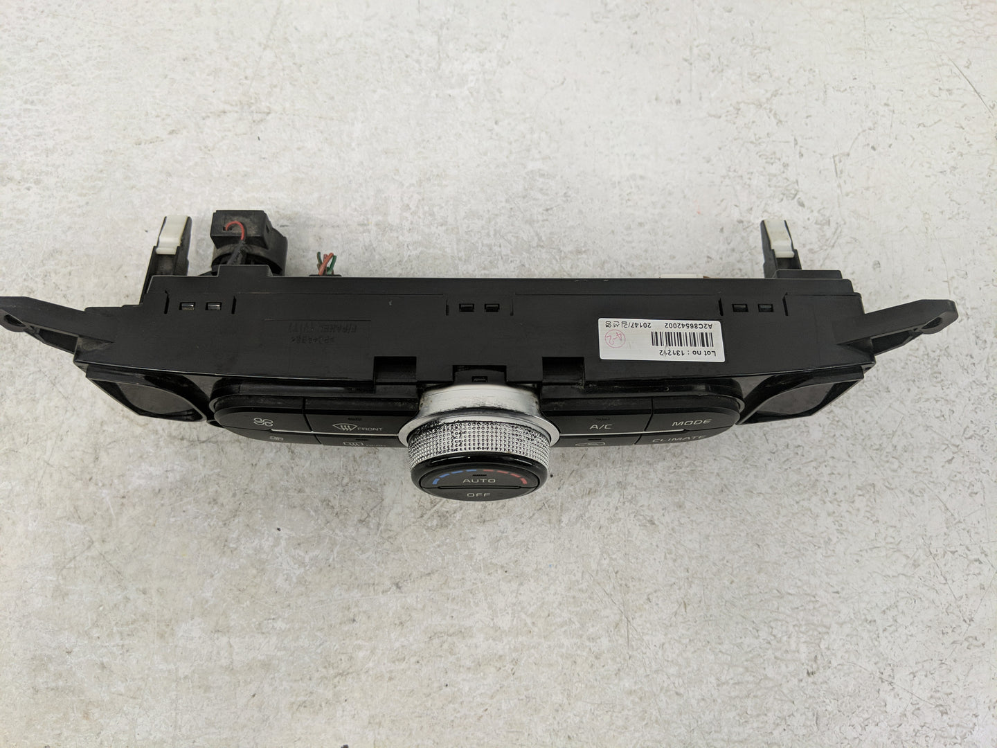 2014-2016 Kia Soul Climate Control Module Temperature AC/Heater Replacement P/N:97250-B2GQ0CA Fits Fits 2014 2015 2016 OEM U