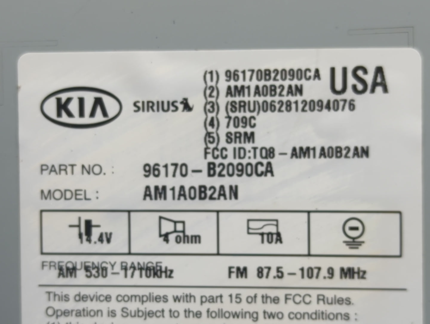 2014-2016 Kia Soul Radio AM FM Cd Player Receiver Replacement P/N:96170-B2090CA Fits Fits 2014 2015 2016 OEM Used Auto Parts