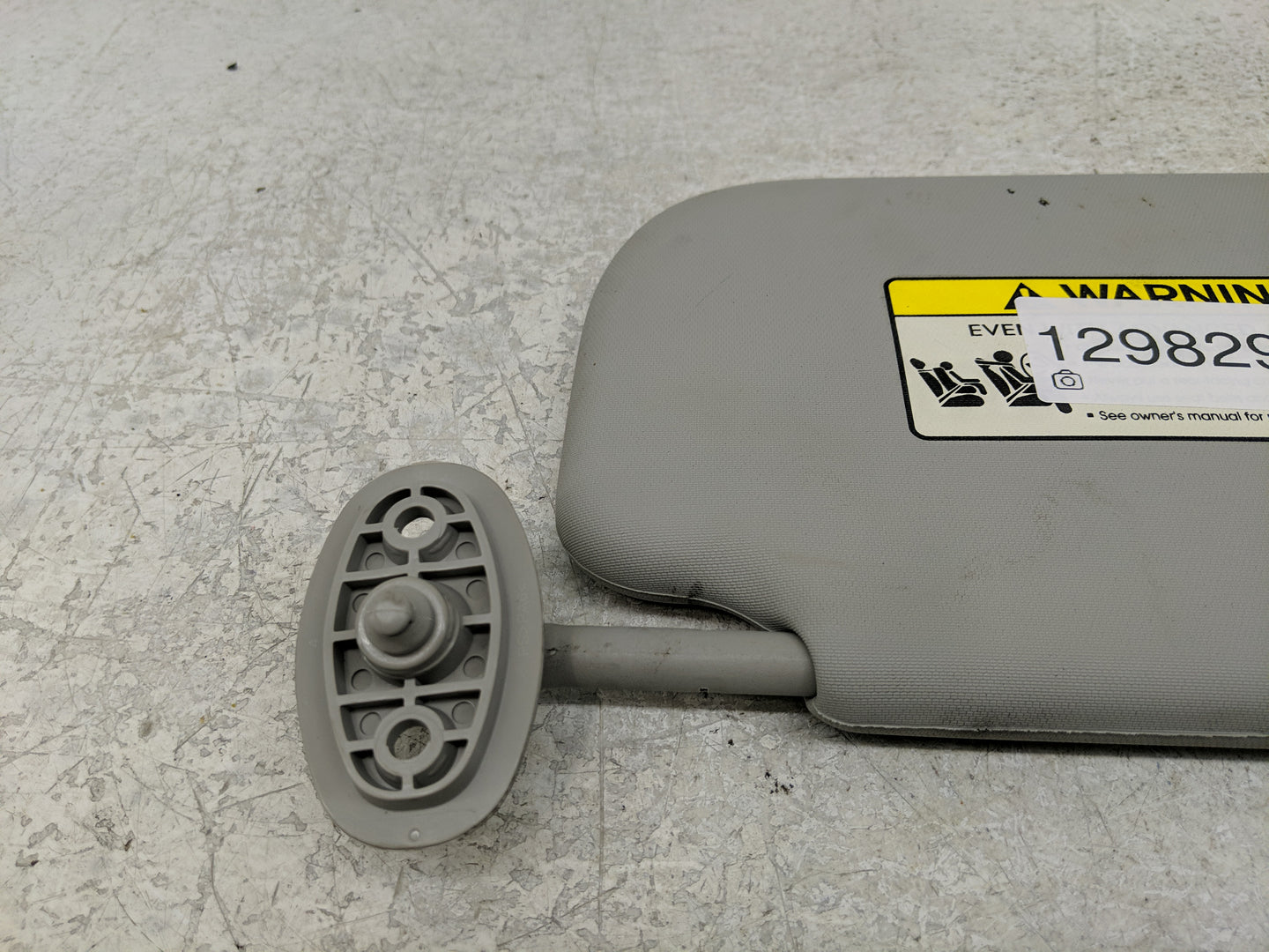2014-2019 Kia Soul Sun Visor Shade Replacement Driver Left Mirror Fits Fits 2014 2015 2016 2017 2018 2019 OEM Used Auto Part