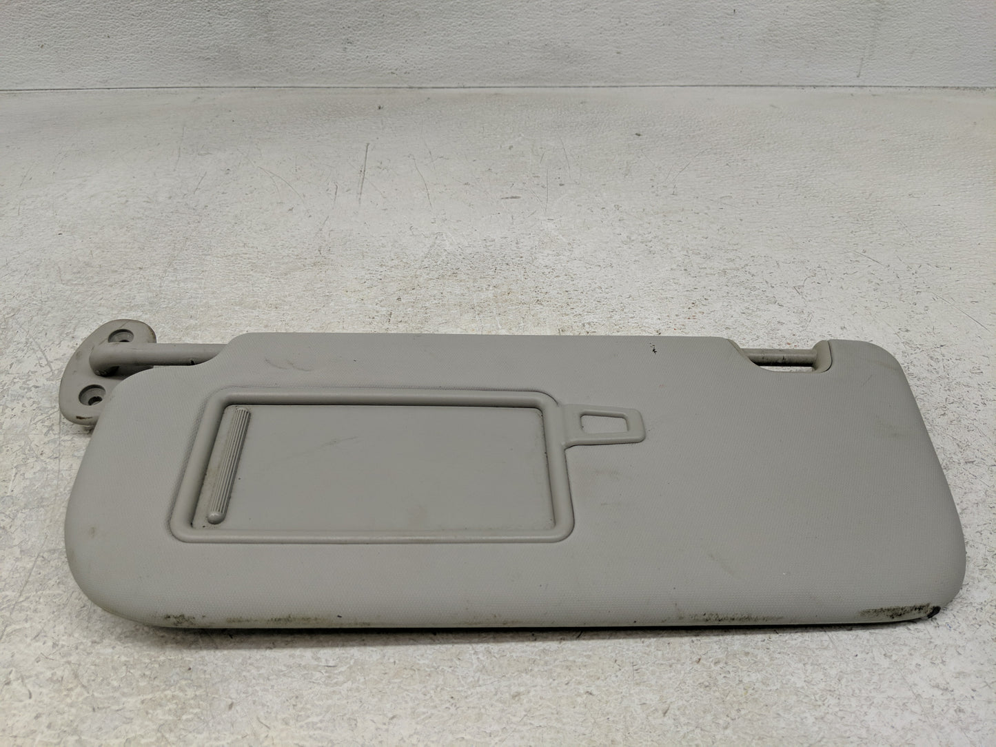 2014-2019 Kia Soul Sun Visor Shade Replacement Driver Left Mirror Fits Fits 2014 2015 2016 2017 2018 2019 OEM Used Auto Part
