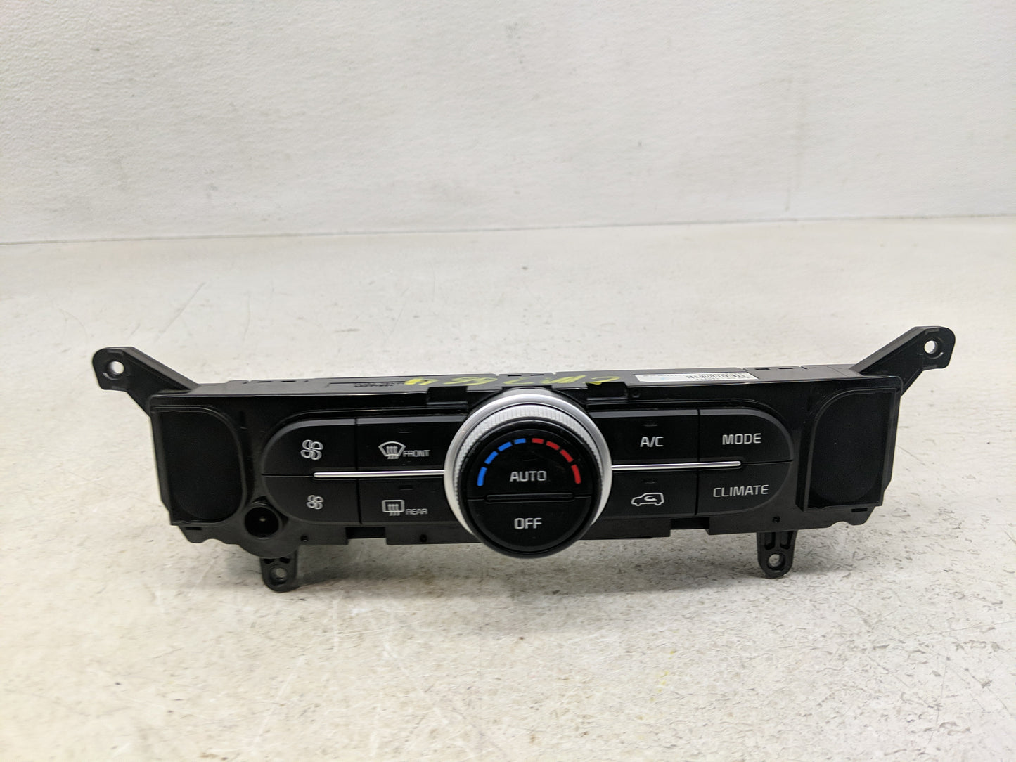2014-2016 Kia Soul Climate Control Module Temperature AC/Heater Replacement P/N:97250-B2GQ0CA Fits Fits 2014 2015 2016 OEM U