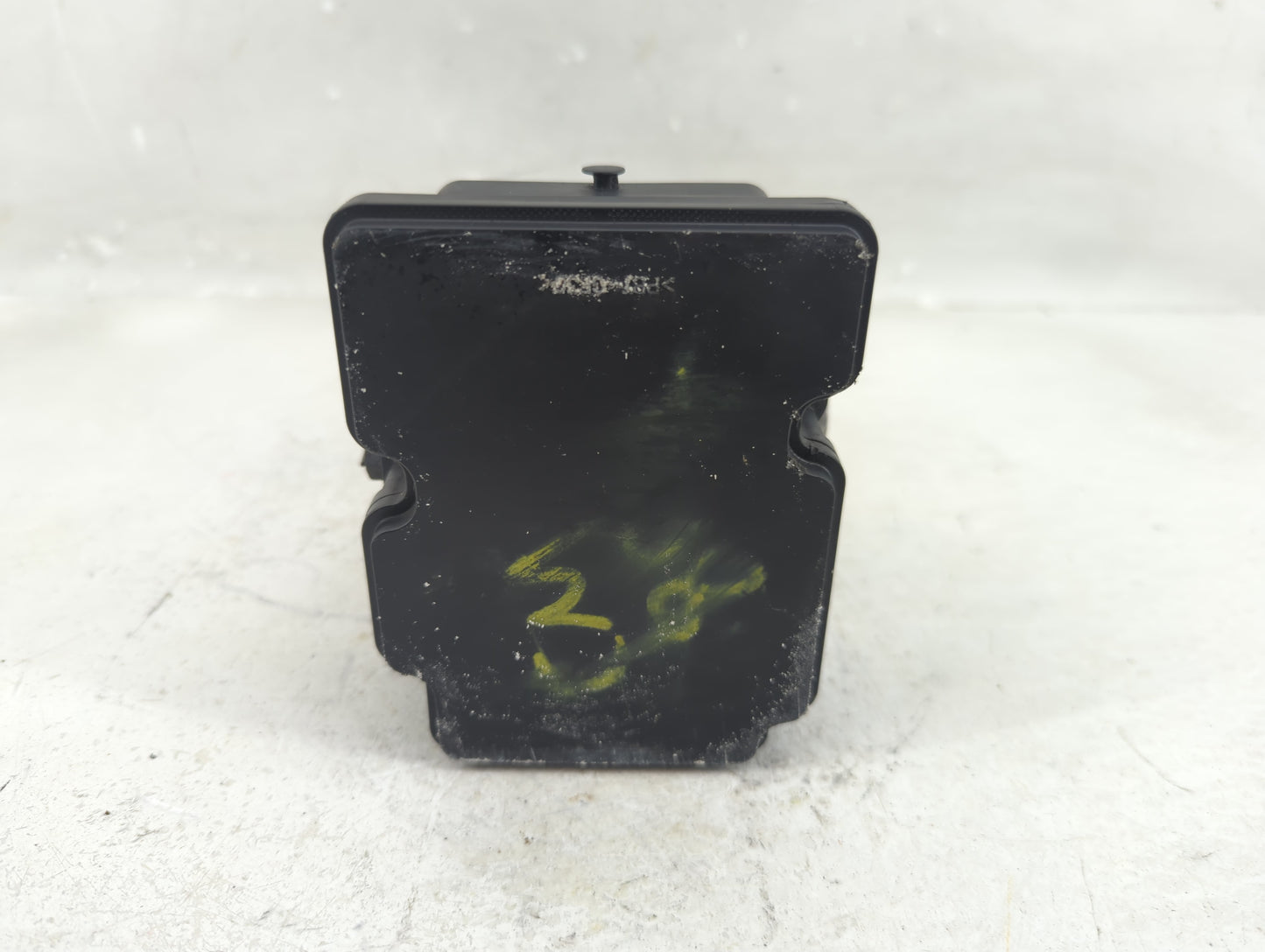 2014-2015 Kia Soul ABS Pump Control Module Replacement P/N:58900-B2506 Fits Fits 2014 2015 OEM Used Auto Parts - Oemusedauto