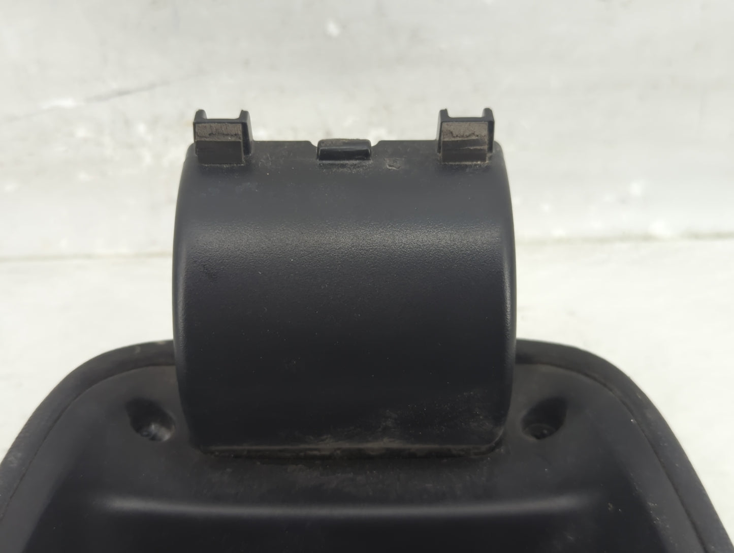 2014 Kia Soul Center Console Armrest Cover Lid P/N:84661-B2101 Fits OEM Used Auto Parts - Oemusedautoparts1.com