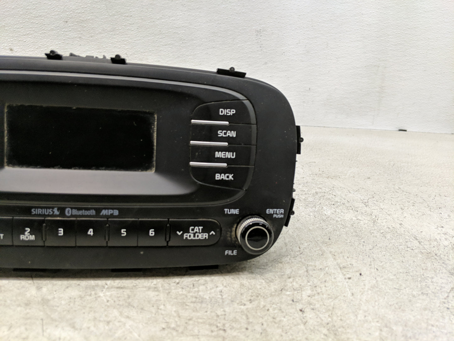 2014-2016 Kia Soul Radio AM FM Cd Player Receiver Replacement P/N:96170-B2090CA Fits Fits 2014 2015 2016 OEM Used Auto Parts