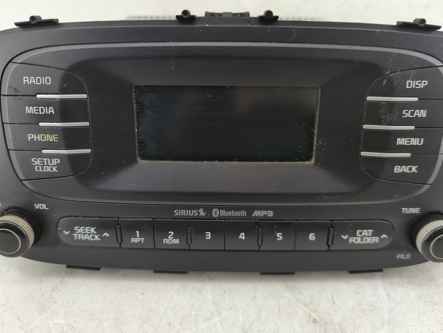 2014-2016 Kia Soul Radio AM FM Cd Player Receiver Replacement P/N:96170-B2090CA Fits Fits 2014 2015 2016 OEM Used Auto Parts