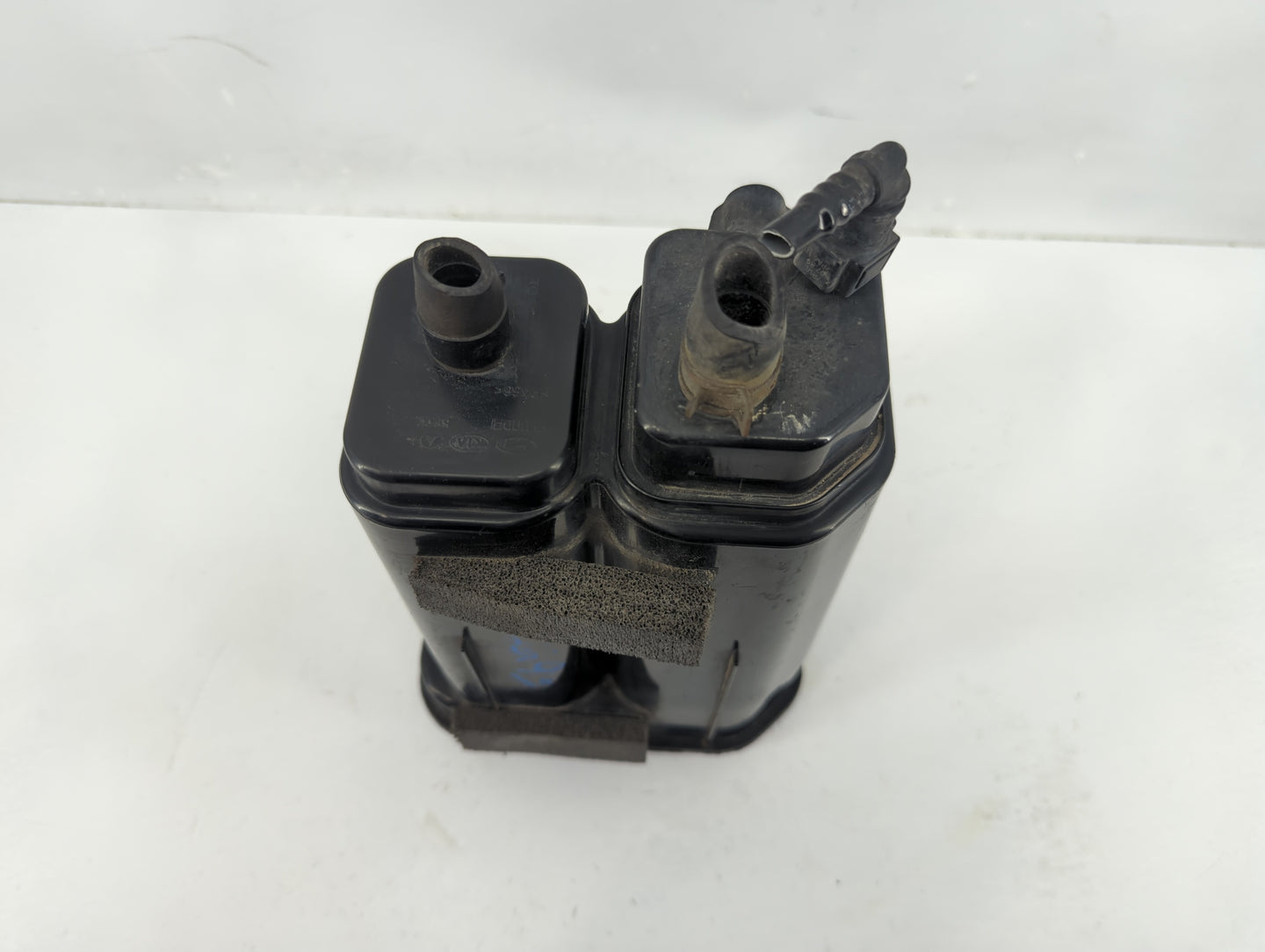 2014 Kia Soul Fuel Vapor Charcoal Canister - Oemusedautoparts1.com