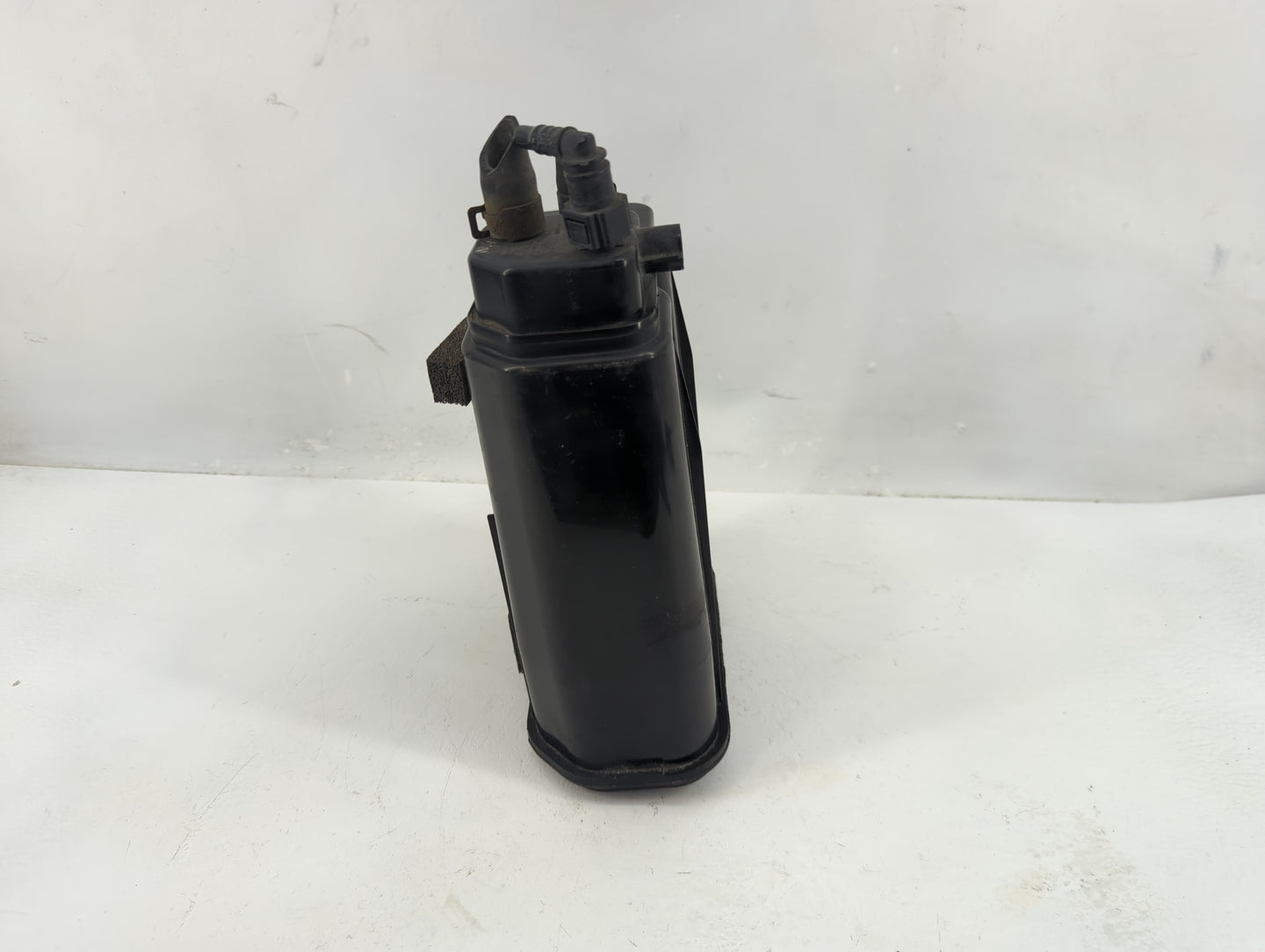 2014 Kia Soul Fuel Vapor Charcoal Canister - Oemusedautoparts1.com