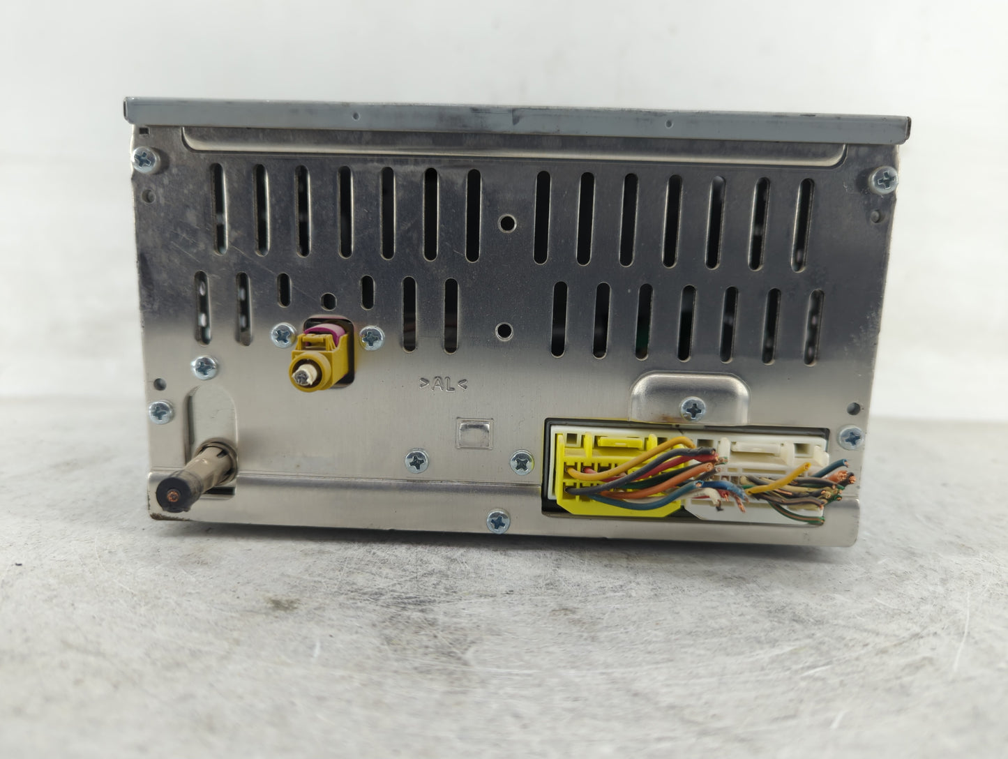 2014-2016 Kia Soul Radio AM FM Cd Player Receiver Replacement P/N:96170-B2080CA Fits Fits 2014 2015 2016 OEM Used Auto Parts