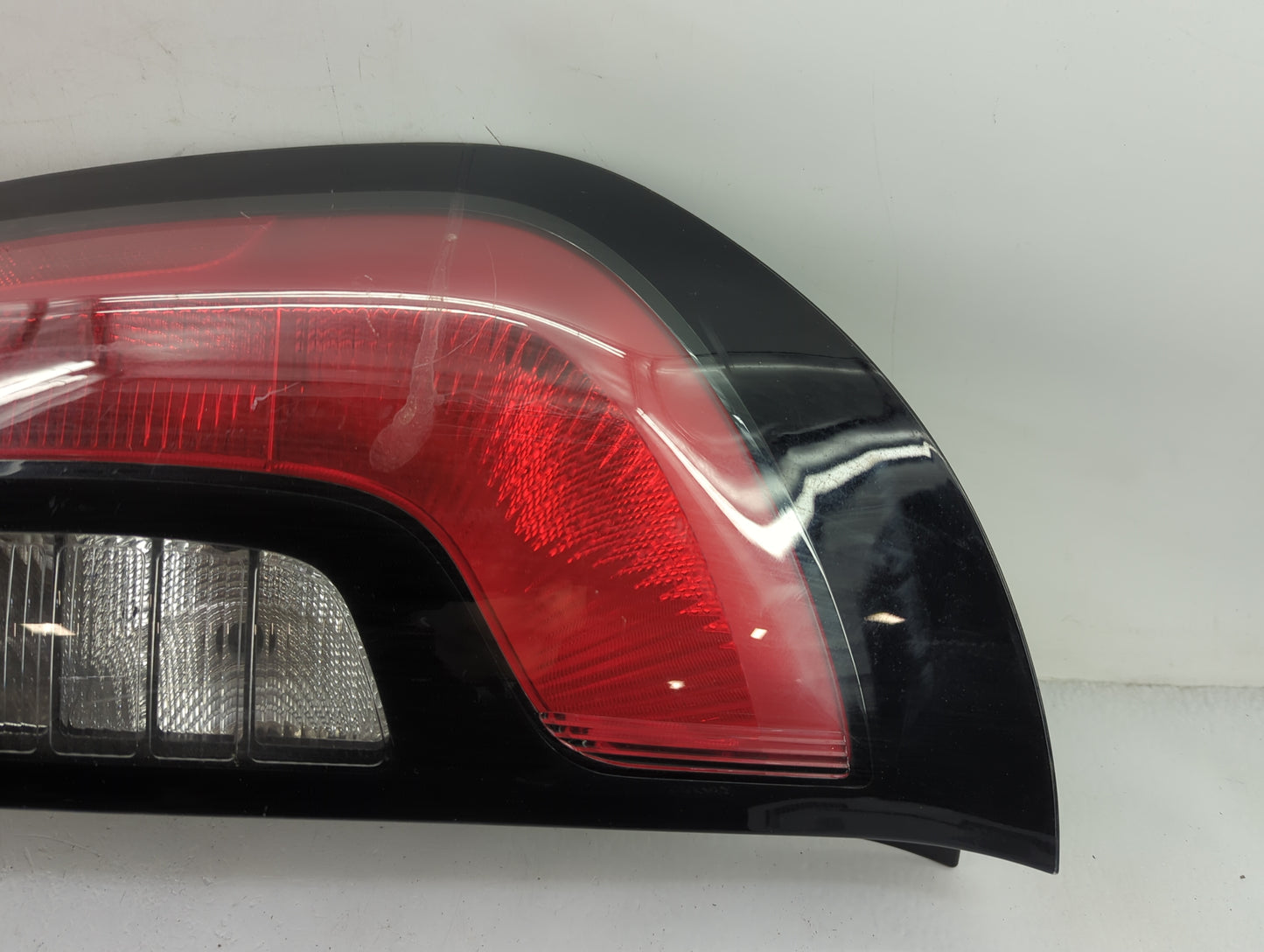 2014-2019 Kia Soul Tail Light Assembly Passenger Right OEM Fits Fits 2014 2015 2016 2017 2018 2019 OEM Used Auto Parts - Oem