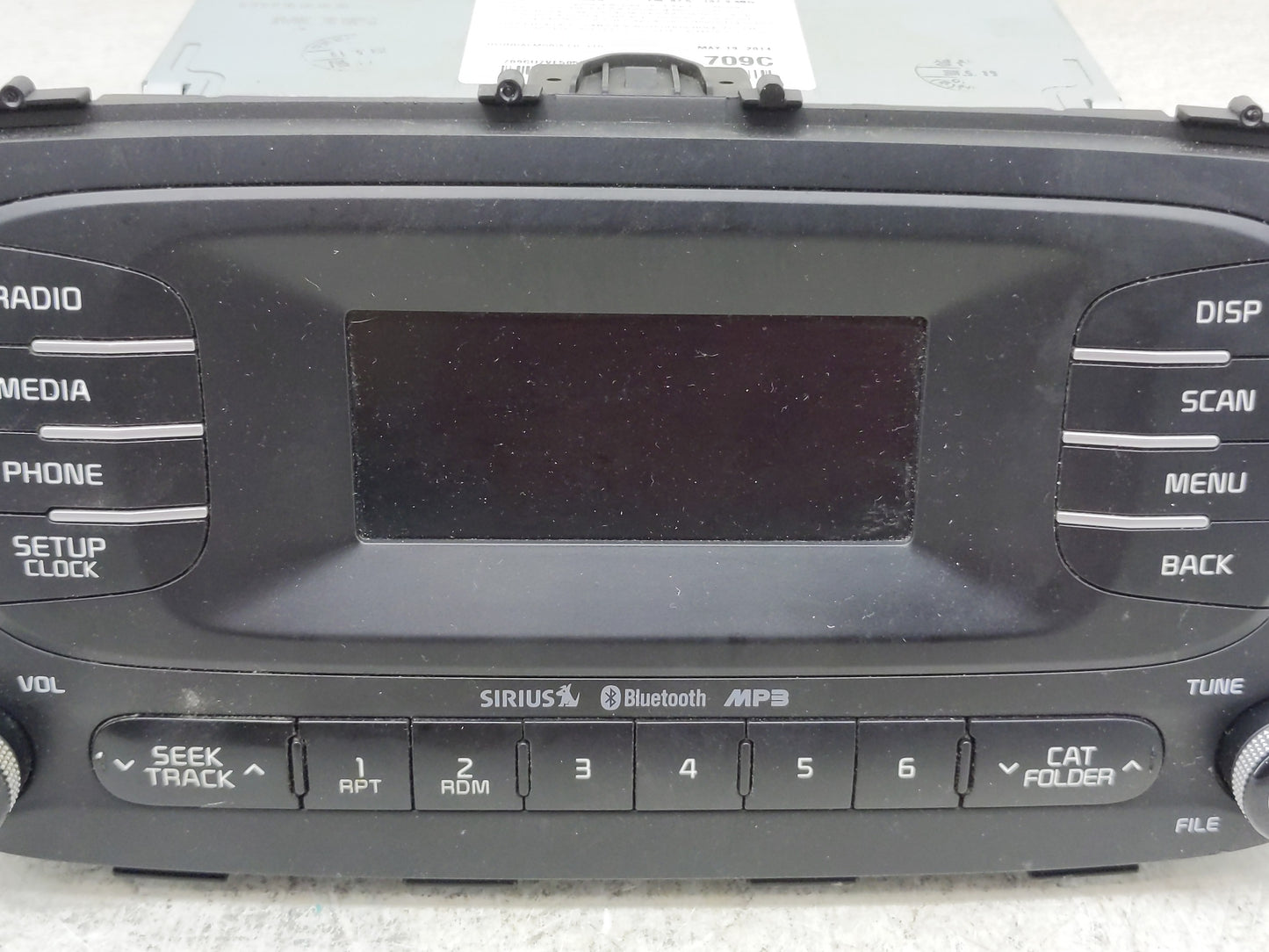 2014-2016 Kia Soul Radio AM FM Cd Player Receiver Replacement P/N:96170-B2090CA Fits Fits 2014 2015 2016 OEM Used Auto Parts