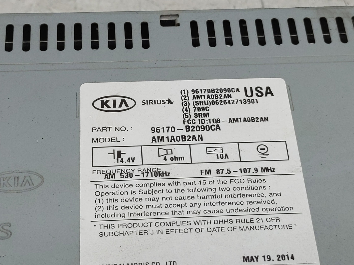 2014-2016 Kia Soul Radio AM FM Cd Player Receiver Replacement P/N:96170-B2090CA Fits Fits 2014 2015 2016 OEM Used Auto Parts