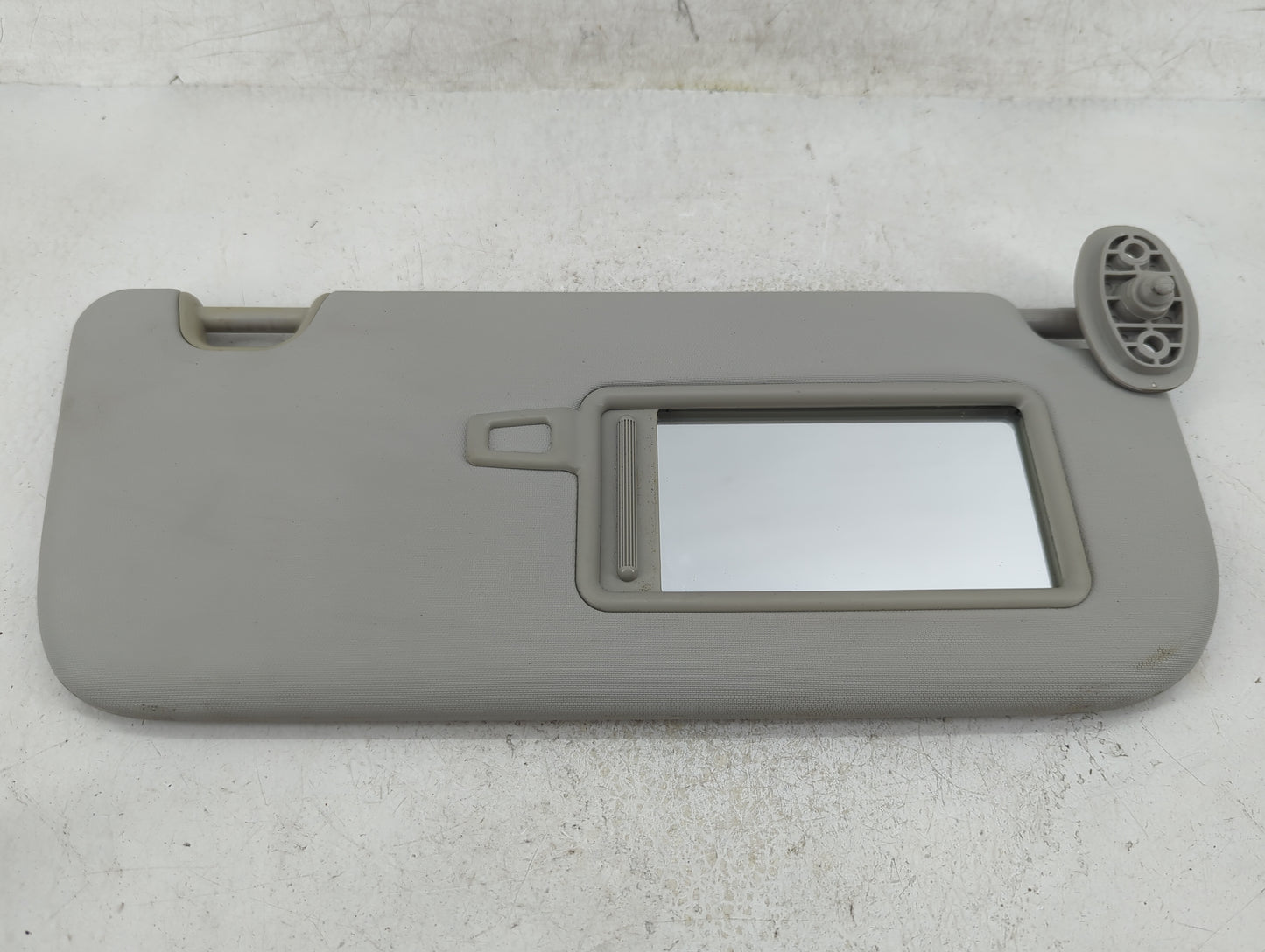 2014-2019 Kia Soul Sun Visor Shade Replacement Passenger Right Mirror Fits Fits 2014 2015 2016 2017 2018 2019 OEM Used Auto 