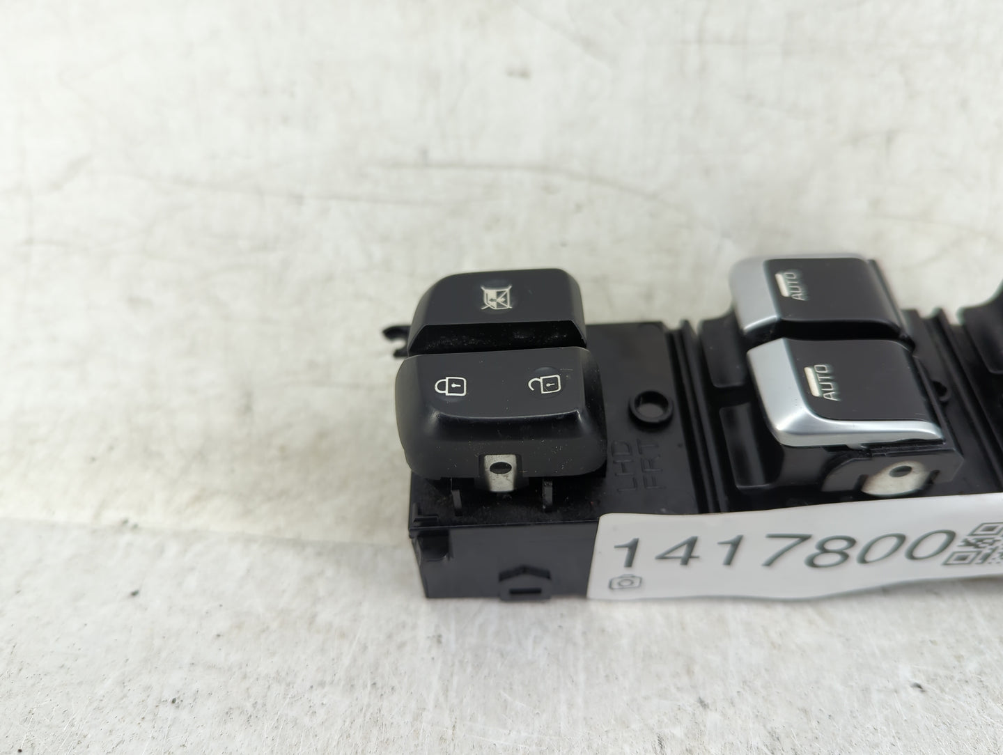 2014-2016 Kia Soul Master Power Window Switch Replacement Driver Side Left P/N:299130675 Fits Fits 2014 2015 2016 OEM Used A