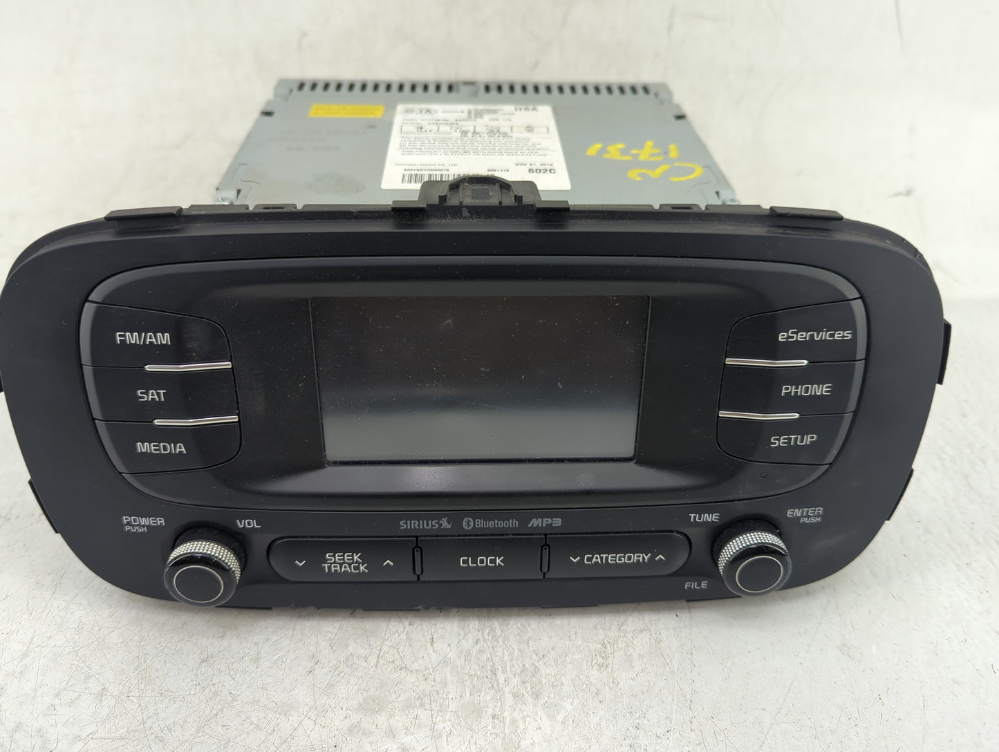 2014-2016 Kia Soul Radio AM FM Cd Player Receiver Replacement P/N:96160-B2020CA 96560-B2080CA Fits Fits 2014 2015 2016 OEM U
