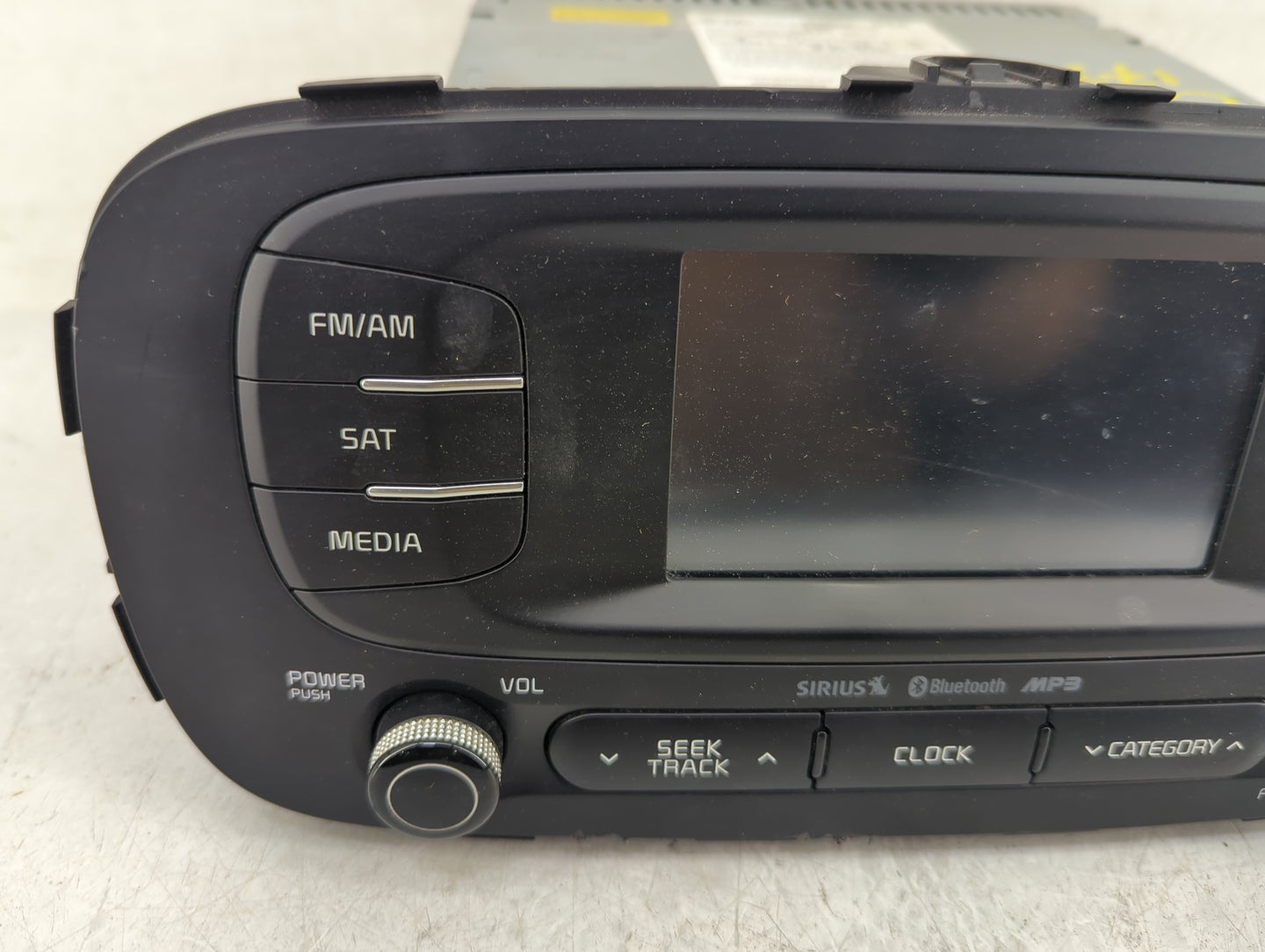 2014-2016 Kia Soul Radio AM FM Cd Player Receiver Replacement P/N:96160-B2020CA 96560-B2080CA Fits Fits 2014 2015 2016 OEM U