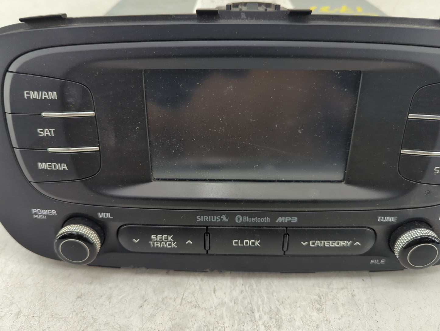2014-2016 Kia Soul Radio AM FM Cd Player Receiver Replacement P/N:96160-B2020CA 96560-B2080CA Fits Fits 2014 2015 2016 OEM U