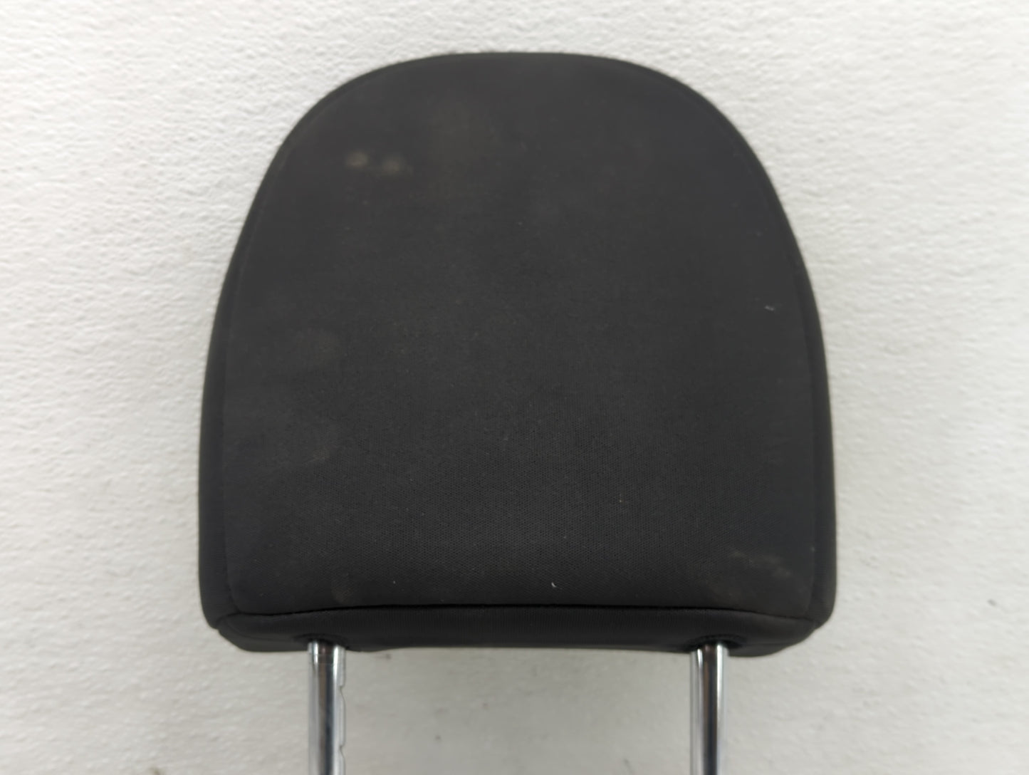 2014-2016 Kia Soul Headrest Head Rest Front Driver Passenger Seat Black - Oemusedautoparts1.com