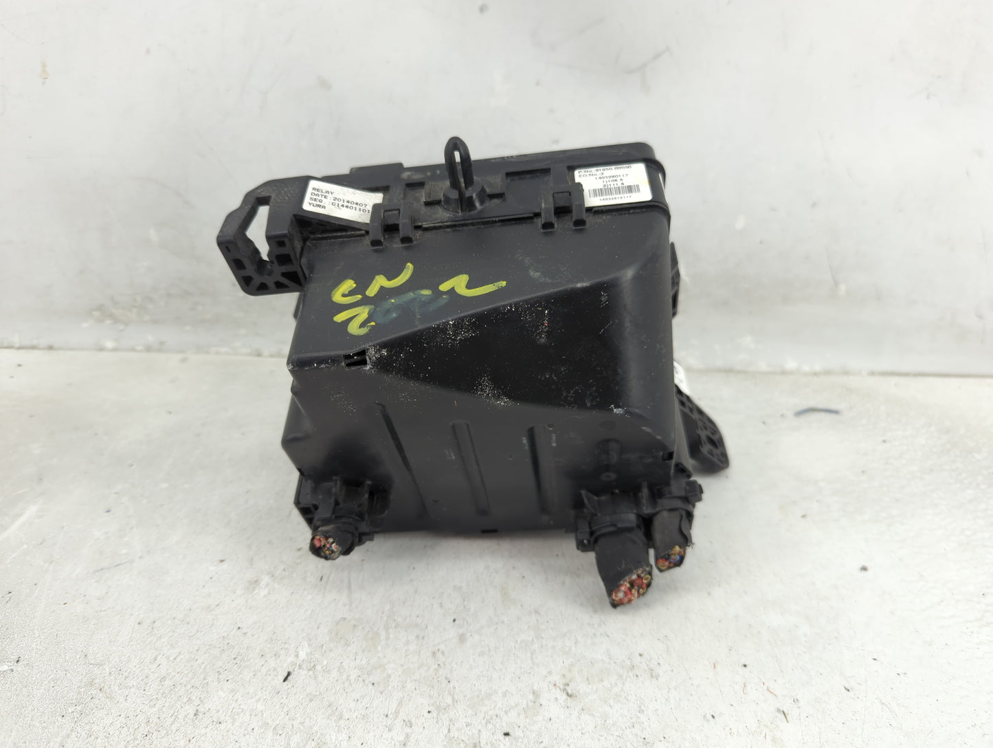 2014 Kia Soul Fusebox Fuse Box Panel Relay Module P/N:91950-B2090 91950-B2050 Fits OEM Used Auto Parts - Oemusedautoparts1.c