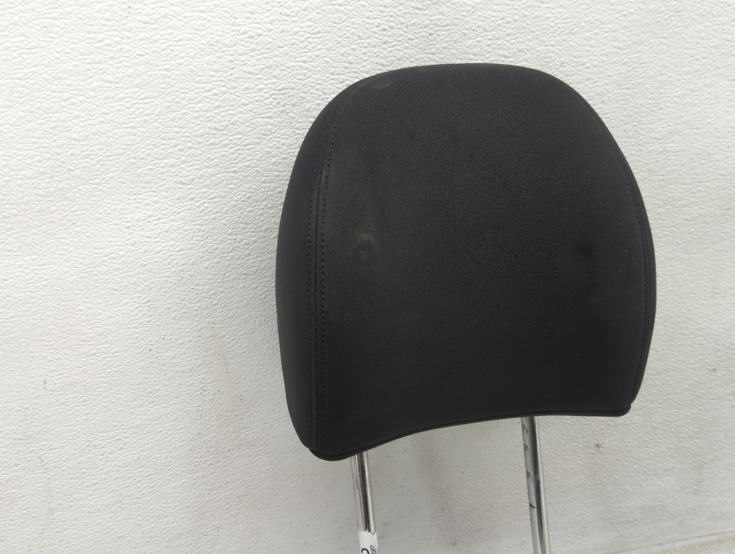 2014-2016 Kia Soul Headrest Head Rest Front Driver Seat Black - Oemusedautoparts1.com
