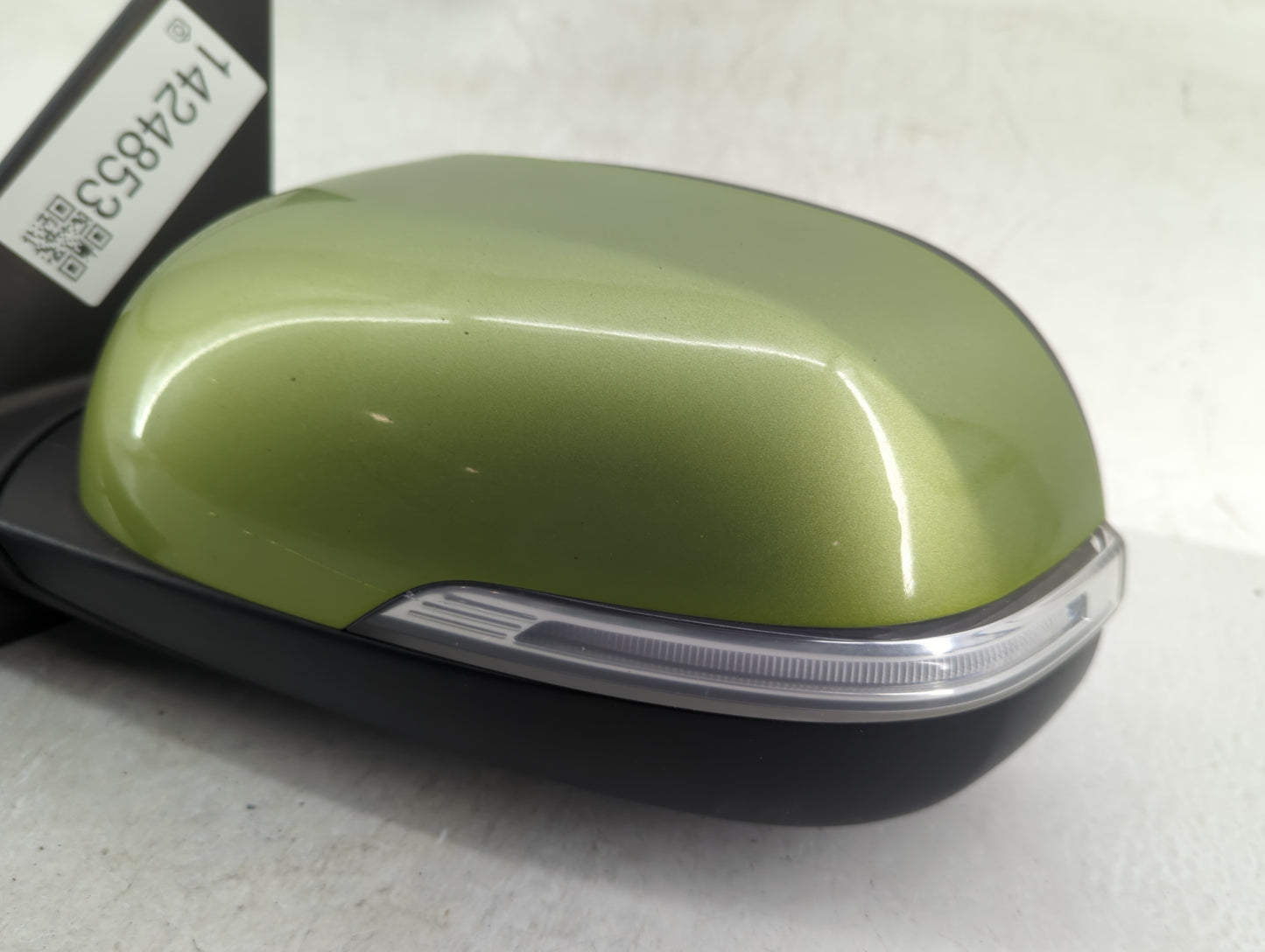 2014 Kia Soul Driver Side View Mirror - Left Door Mirror OEM Used - Oemusedautoparts1.com