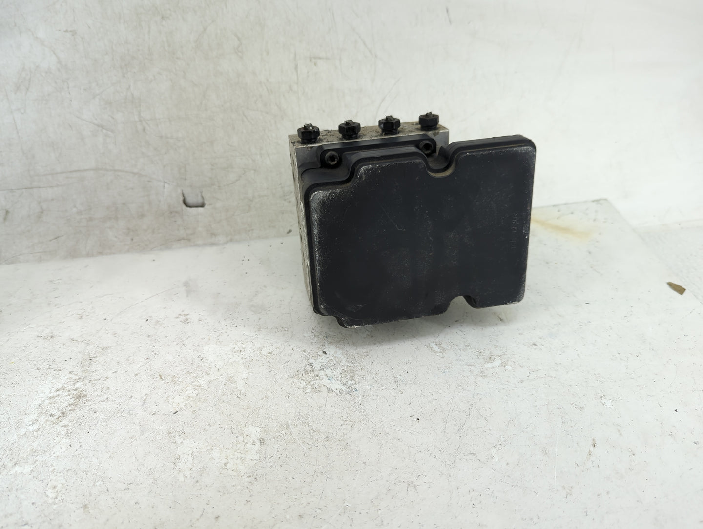 2014-2015 Kia Soul ABS Pump Control Module Replacement P/N:58900-B2500 MEB4 ESC, 82589-30520 Fits Fits 2014 2015 OEM Used Au