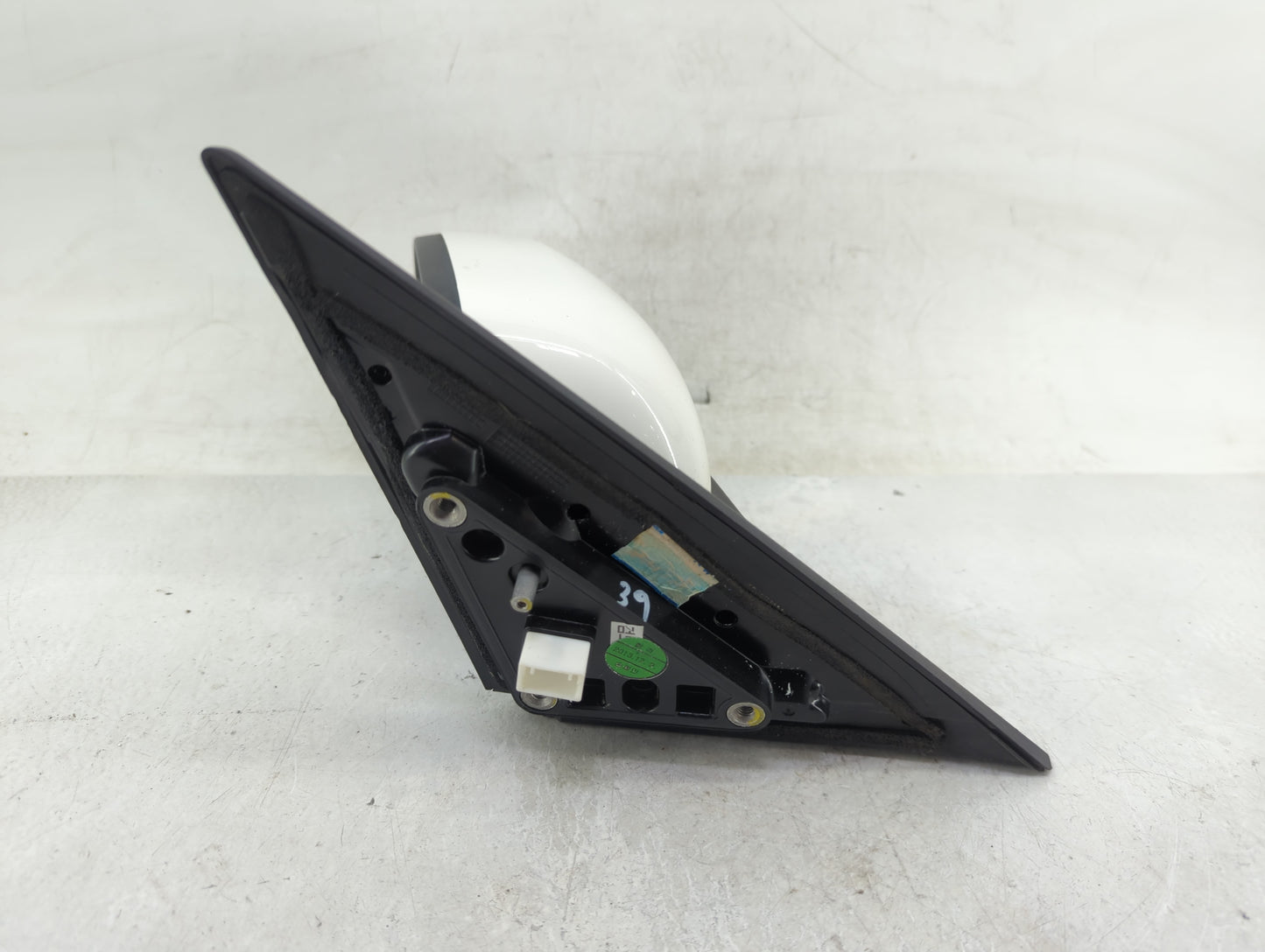 2014-2019 Kia Soul Driver Side View Mirror - Left Door Mirror OEM Used - Oemusedautoparts1.com