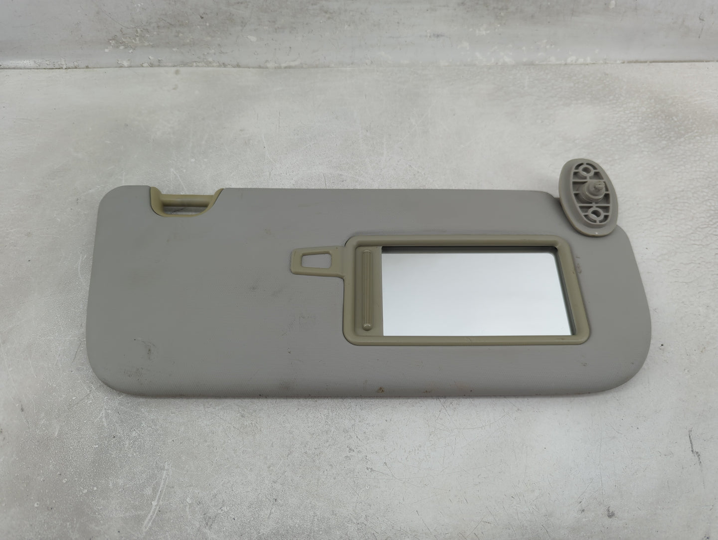 2014-2019 Kia Soul Sun Visor Shade Replacement Passenger Right Mirror Fits Fits 2014 2015 2016 2017 2018 2019 OEM Used Auto 