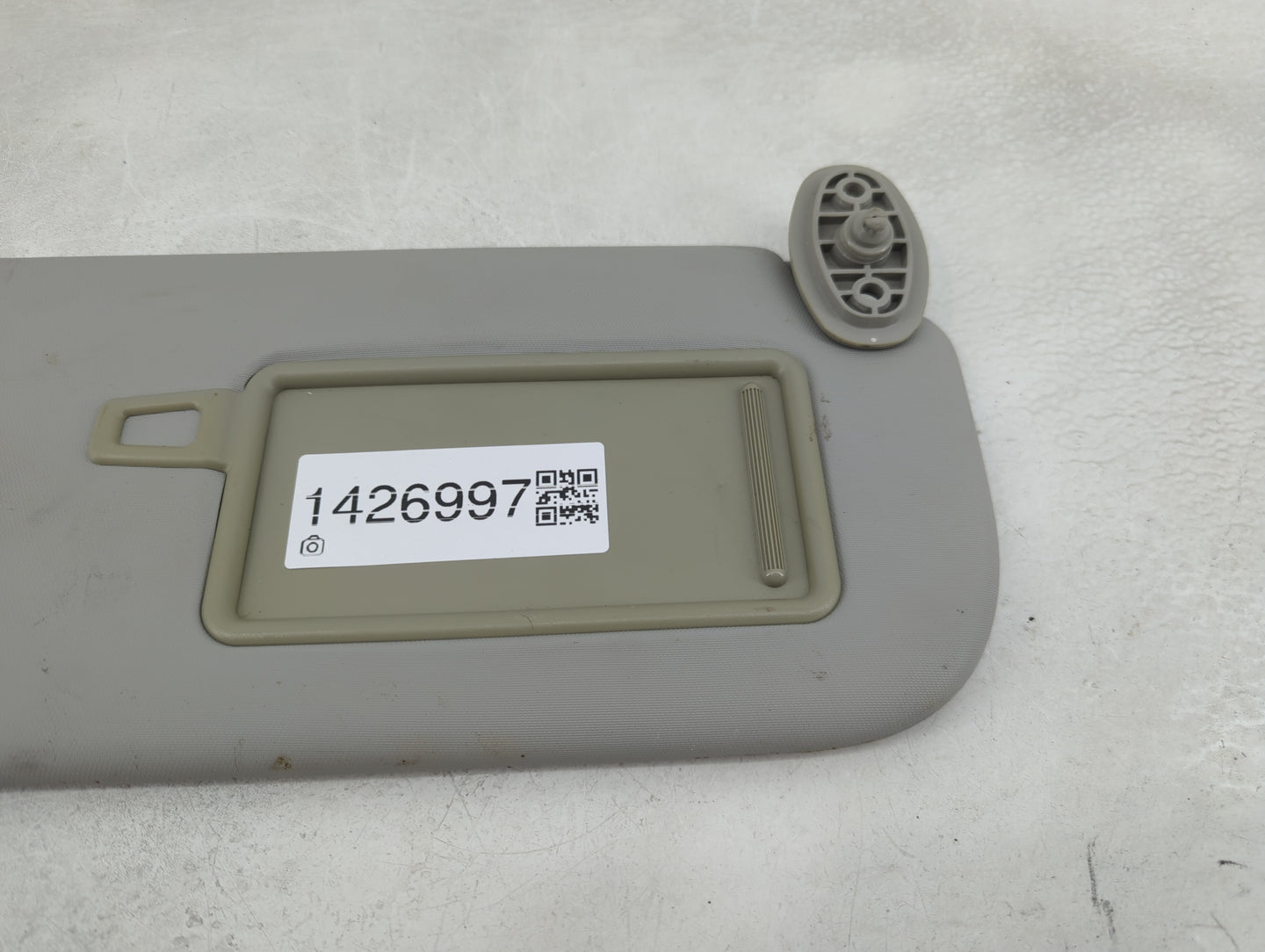 2014-2019 Kia Soul Sun Visor Shade Replacement Passenger Right Mirror Fits Fits 2014 2015 2016 2017 2018 2019 OEM Used Auto 