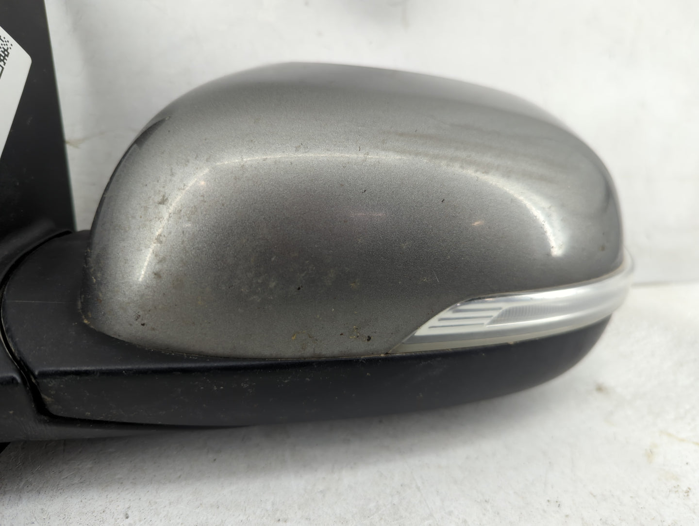 2014-2019 Kia Soul Driver Side View Mirror - Left Door Mirror OEM Used - Oemusedautoparts1.com