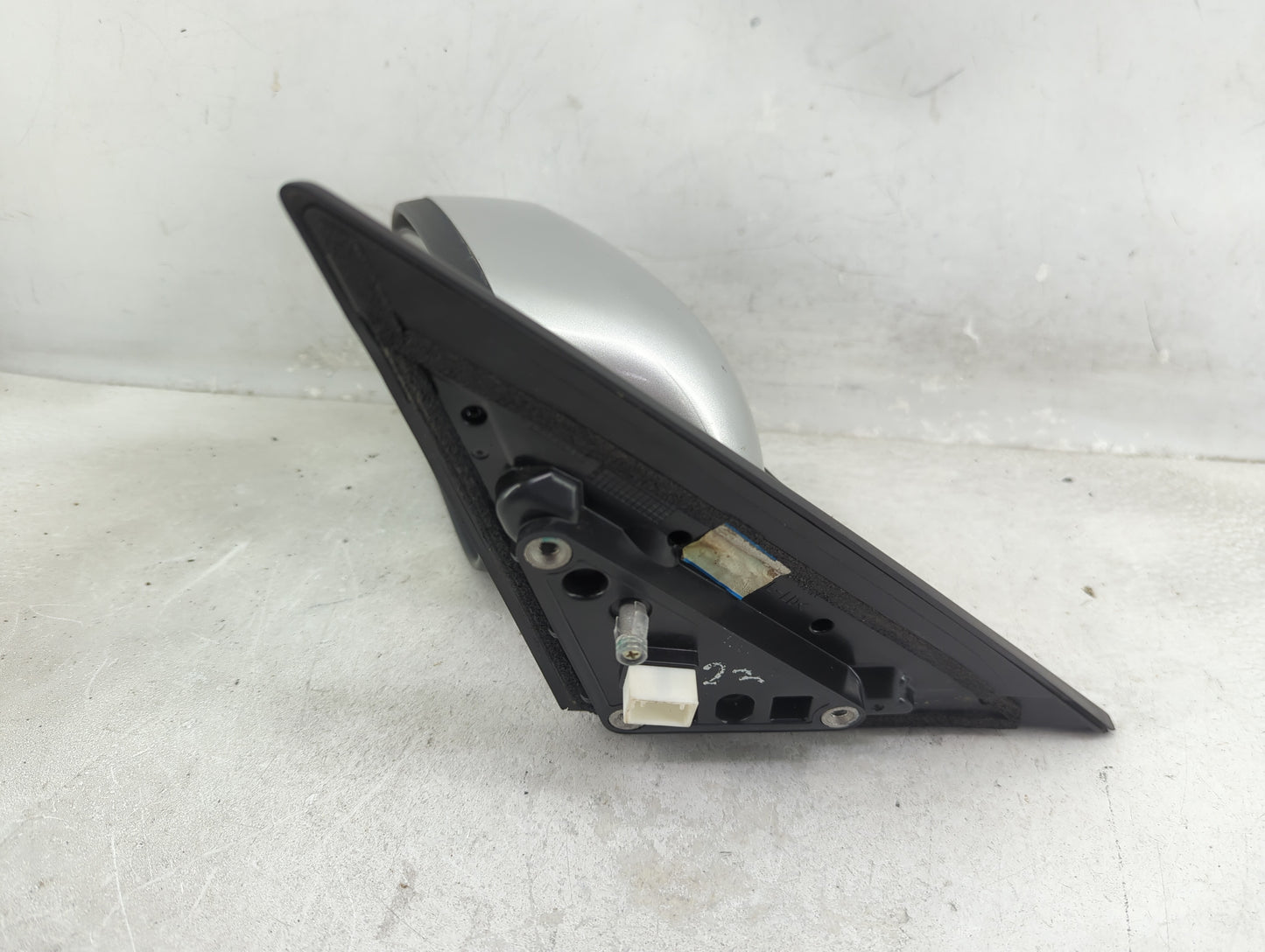 2014-2019 Kia Soul Driver Side View Mirror - Left Door Mirror OEM Used - Oemusedautoparts1.com