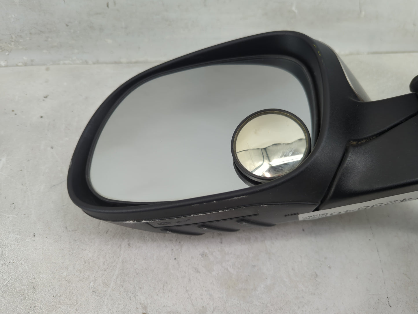 2014-2019 Kia Soul Driver Side View Mirror - Left Door Mirror OEM Used - Oemusedautoparts1.com
