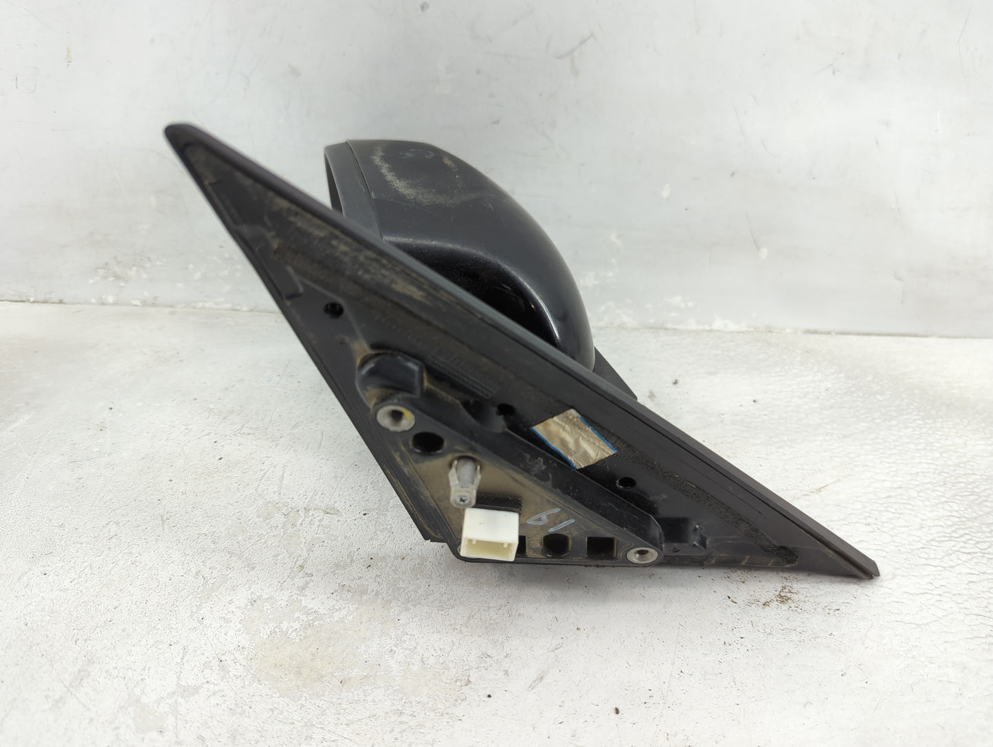 2014-2019 Kia Soul Driver Side View Mirror - Left Door Mirror OEM Used - Oemusedautoparts1.com