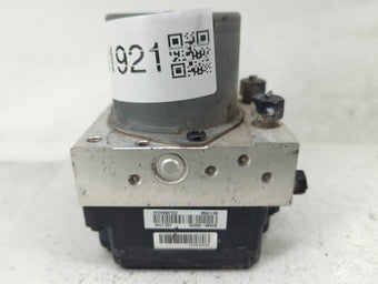 compare product 2014-2015 Kia Soul Anti-Lock Brake ABS Pump Module Actuator OEM P/N:58920-B2520 58900-B2506, 61589-45200 Fits Fits 2014 2015 OEM Used Auto Parts
