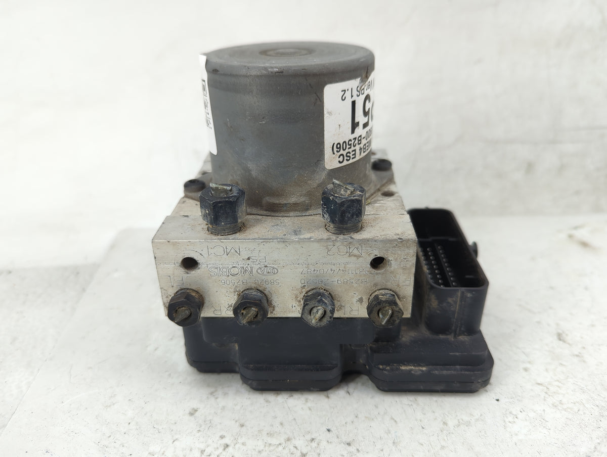 2014-2015 Kia Soul Anti-Lock Brake ABS Pump Module Actuator OEM P/N:58920-B2520 58900-B2506, 61589-45200 Fits Fits 2014 2015