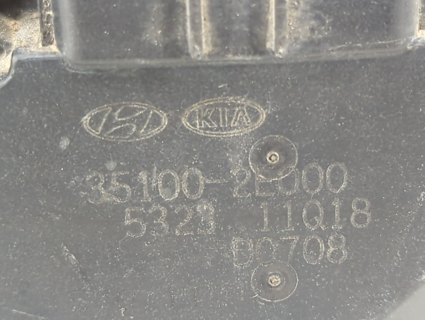 2014-2019 Kia Soul Throttle Body P/N:35100-2E000 Fits Fits 2011 2012 2013 2014 2015 2016 2017 2018 2019 2020 2021 OEM Used A