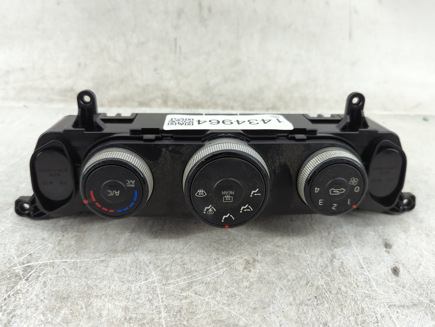 2014-2016 Kia Soul Climate Control Module Temperature AC/Heater Replacement P/N:C500-FGDCA01 97250-B2AS0ASB Fits OEM Used Au