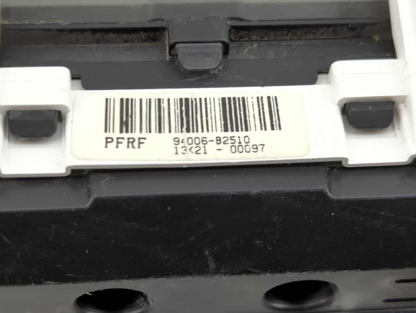 2014-2015 Kia Soul Instrument Cluster Speedometer Gauges P/N:94006-B2510 Fits Fits 2014 2015 OEM Used Auto Parts - Oemusedau