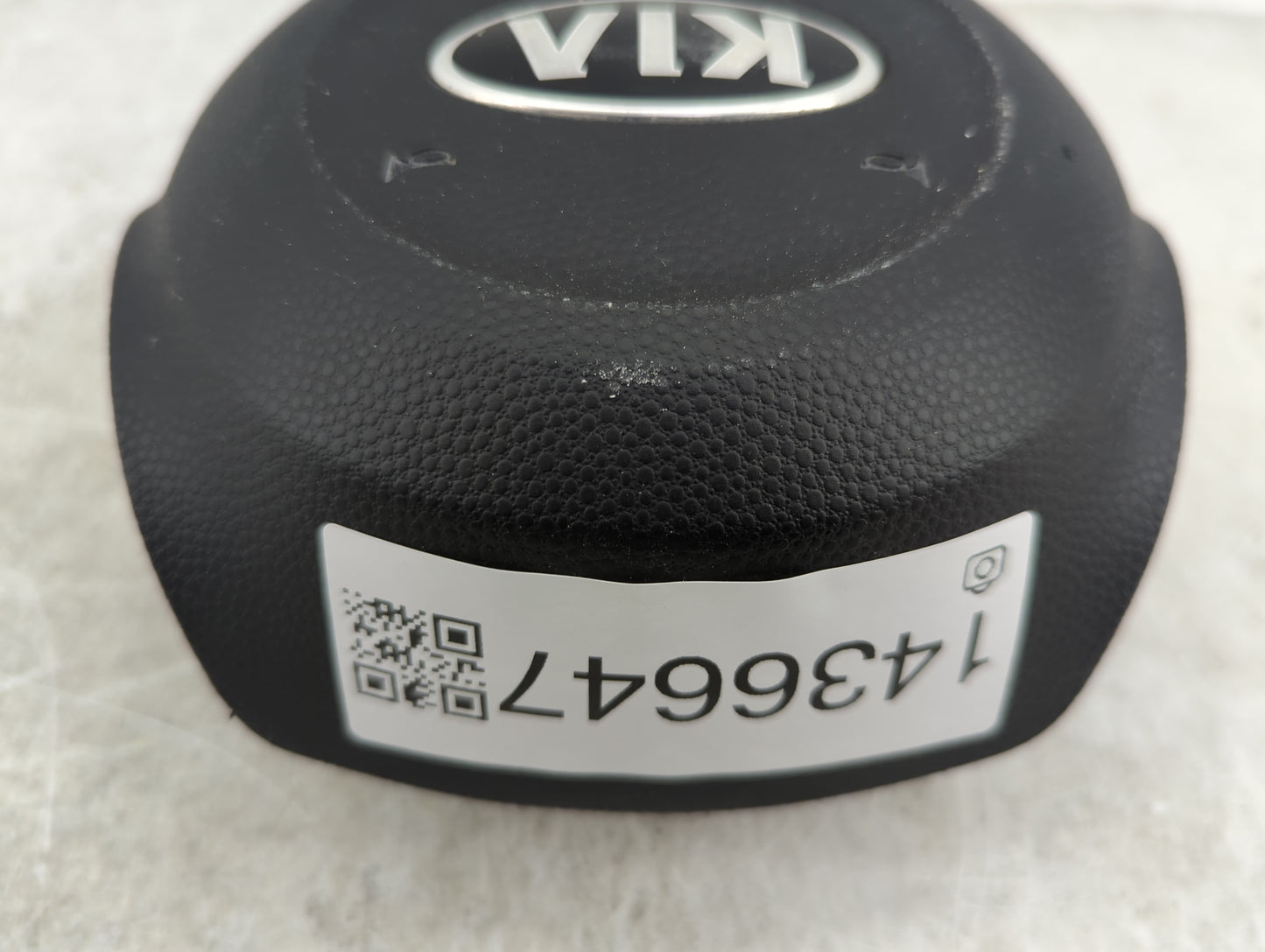 2014 Kia Soul Air Bag Driver Left Steering Wheel Mounted P/N:P613310882810 13YD0668B25694001O, 86150B2000 Fits OEM Used Auto