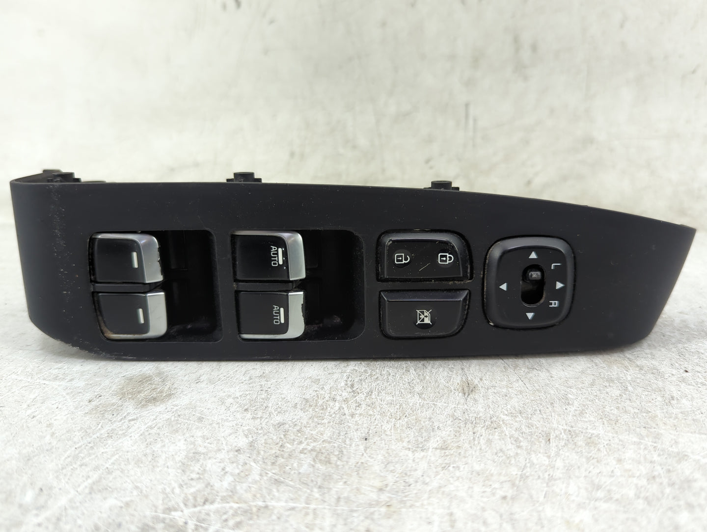 2014-2016 Kia Soul Master Power Window Switch Replacement Driver Side Left P/N:299130675 Fits Fits 2014 2015 2016 OEM Used A