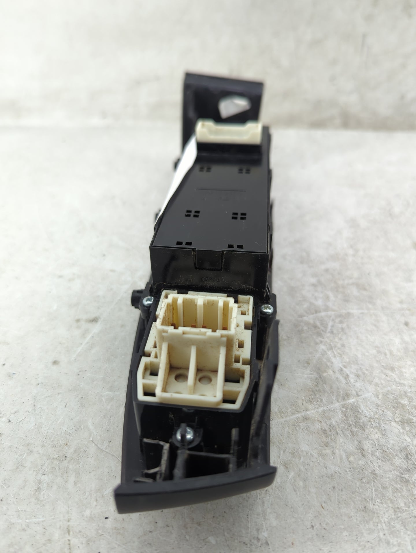 2014-2016 Kia Soul Master Power Window Switch Replacement Driver Side Left P/N:299130675 Fits Fits 2014 2015 2016 OEM Used A