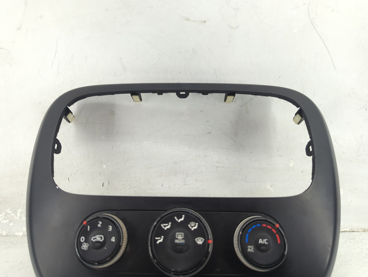 2014-2016 Kia Soul Climate Control Module Temperature AC/Heater Replacement P/N:97250-B2AS0ASB C500-FGDCA01 Fits OEM Used Au