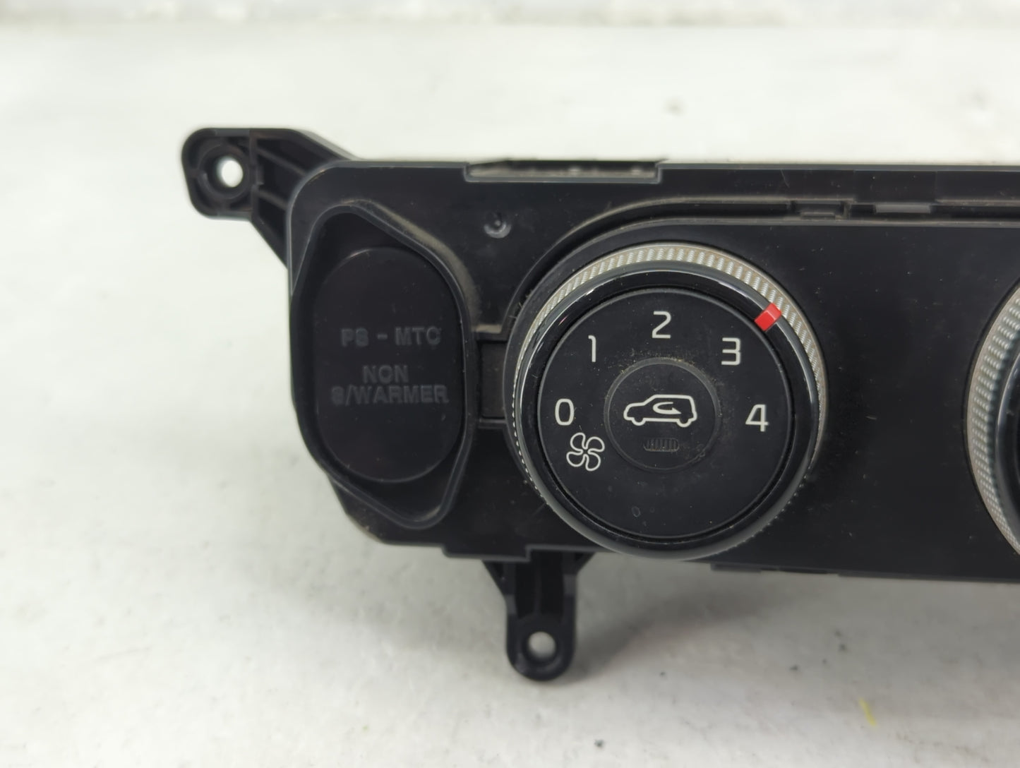 2014-2016 Kia Soul Climate Control Module Temperature AC/Heater Replacement P/N:97250-B2AS0ASB 97250-B2XXX Fits OEM Used Aut